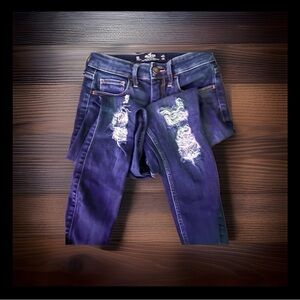 Hollister Purple Distressed Women's Skinny Jeans